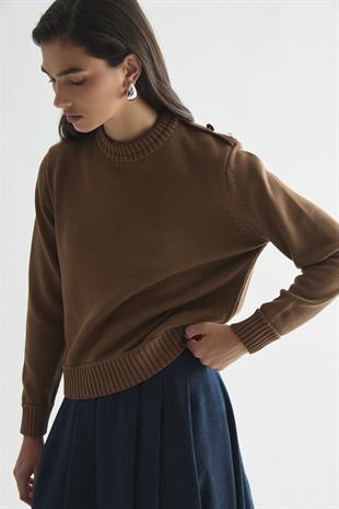 APOLET DETAYLI MERSERİZE TRİKO KAZAK TÜTÜN