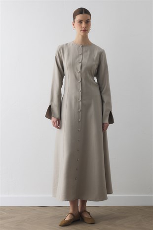 ARKASI İPLİ PARÇALI ELBİSE TAŞ