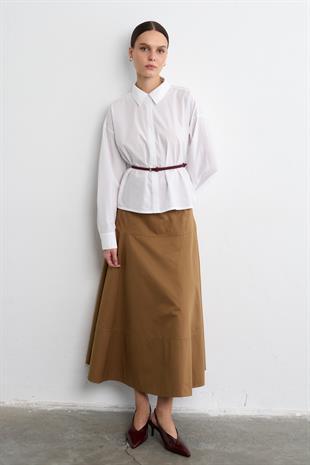 ARKASI PİLE DETAYLI POPLİN GÖMLEK BEYAZ