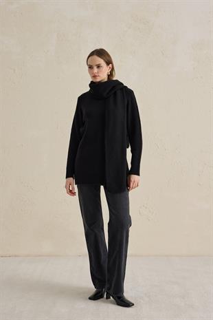 ATKI AKSESUARLI KAZAK SİYAH