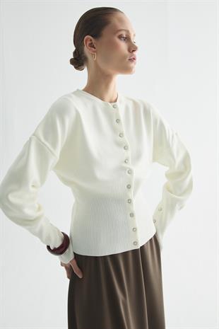 BELİ FİTİL DETAYLI ÇIT-ÇITLI TRİKO HIRKA EKRU