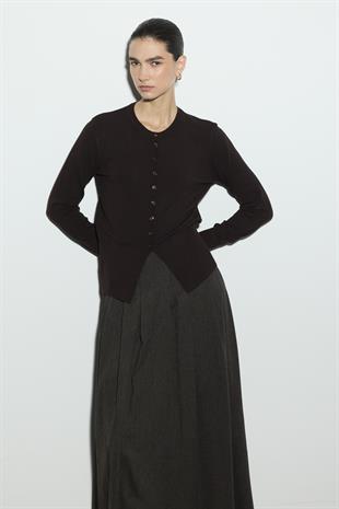 BELİ OTURTMALI TRİKO HIRKA ACI KAHVE