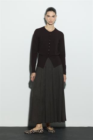 BELİ OTURTMALI TRİKO HIRKA ACI KAHVE