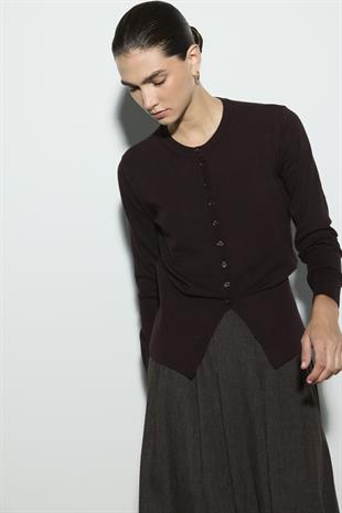 BELİ OTURTMALI TRİKO HIRKA ACI KAHVE