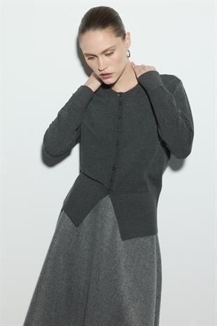 BELİ OTURTMALI TRİKO HIRKA ANTRASİT