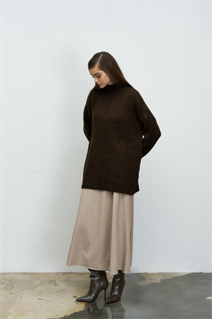 DİK YAKA COSY KAZAK ACI KAHVE