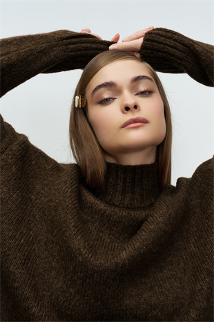 DİK YAKA COSY KAZAK ACI KAHVE