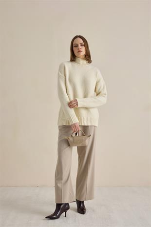 DİK YAKA COSY KAZAK VANİLYA