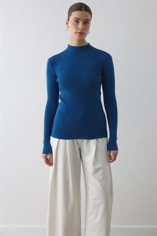 DİK YAKA TRİKO KAZAK İNDİGO