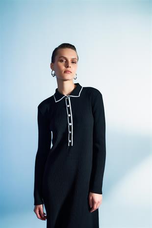 DÜĞMELİ TRİKO ELBİSE SİYAH