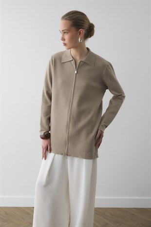 FERMUARLI UZUN TRİKO HIRKA BEJ