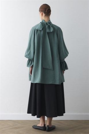 GENİŞ FULARLI BLUZ MİNT