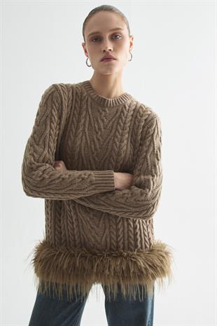 GLOWY FEATHER TRİKO KAZAK VİZON