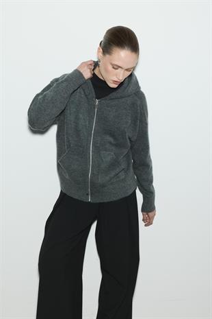 KAPÜŞONLU CROP TRİKO HIRKA ANTRASİT