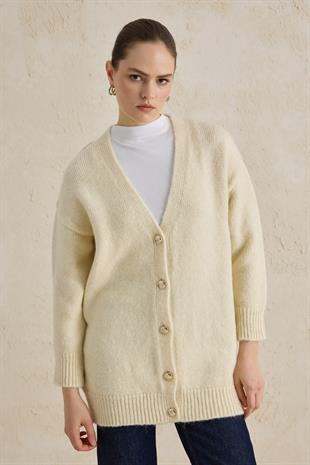 METALİZE DÜĞMELİ HIRKA BEJ