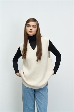 OVERSIZE TRİKO SÜVETER BEJ