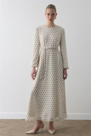 PUANTİYELİ ŞİFON ELBİSE EKRU-SİYAH