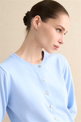 SEDEF DÜĞMELİ BASIC TRİKO HIRKA BEBE MAVİSİ