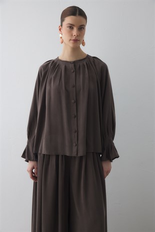 SIK PİLELİ SİLK TOUCH GÖMLEK ACI KAHVE