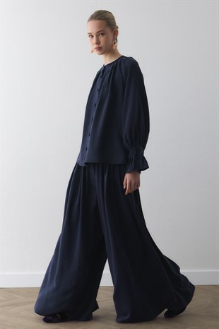 SIK PİLELİ SİLK TOUCH GÖMLEK LACİVERT