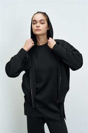 SİMLİ CROP HIRKA SİYAH