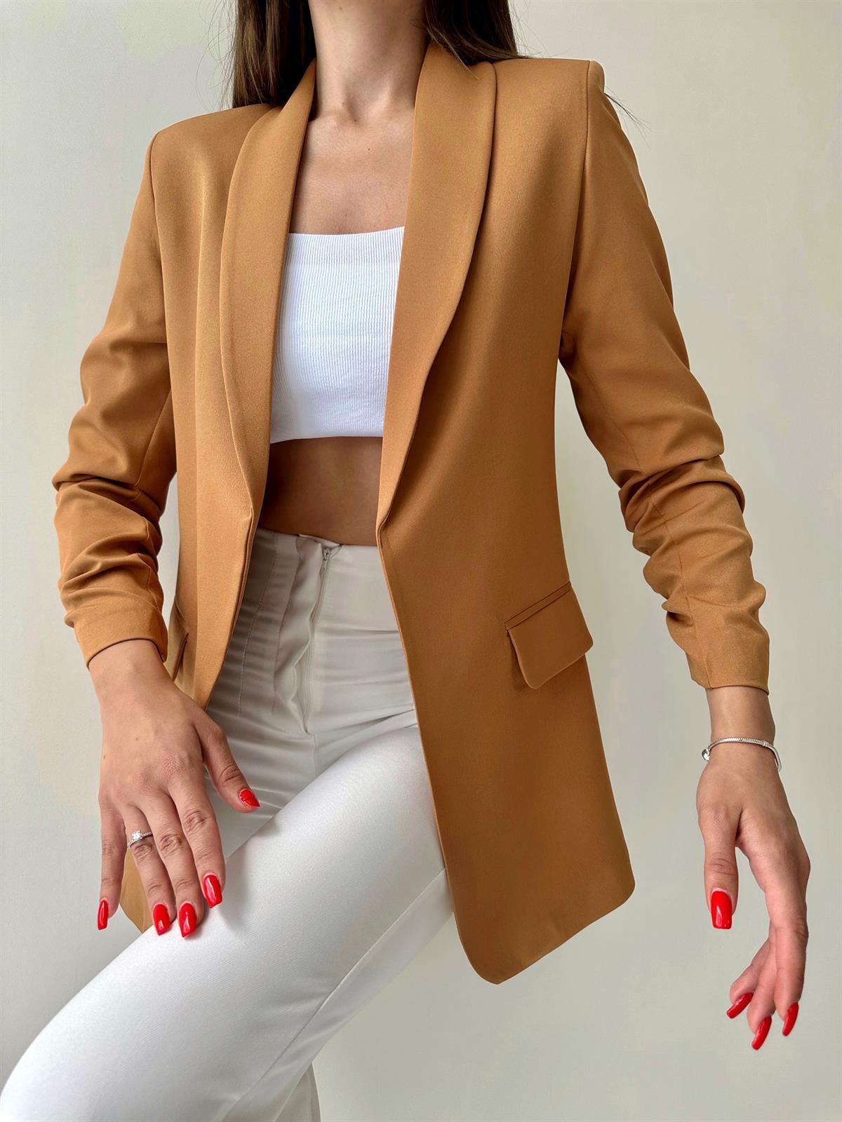 Kolu Büzgülü Blazer Ceket Camel