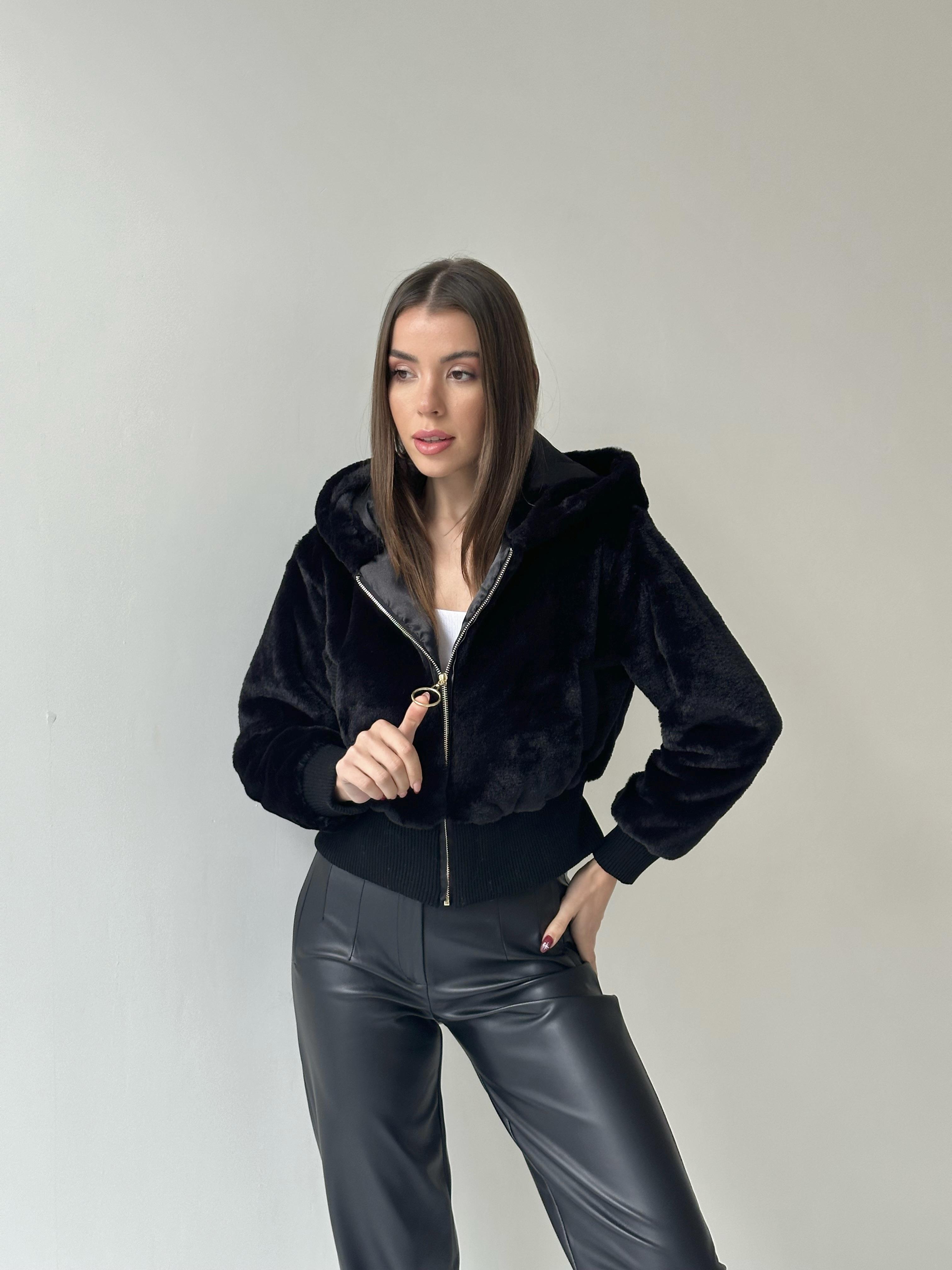 Ribanalı Kapüşonlu Peluş Mont Siyah