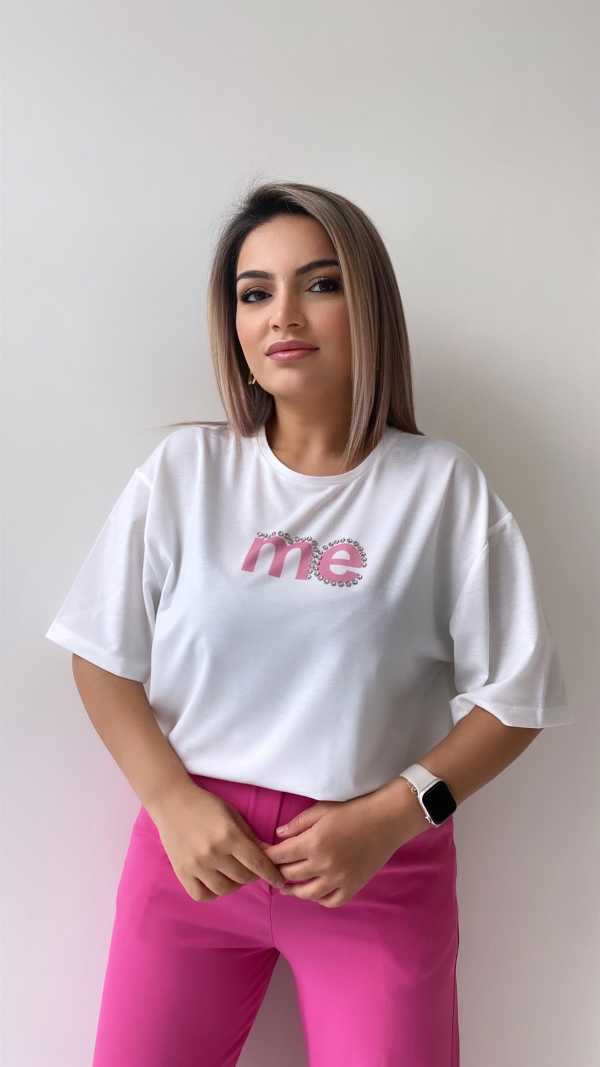 Taşlı Me Yazılı Tişört Ekru Pembe