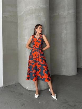 Kuşaklı Desenli Kalın Askılı Elbise Gri