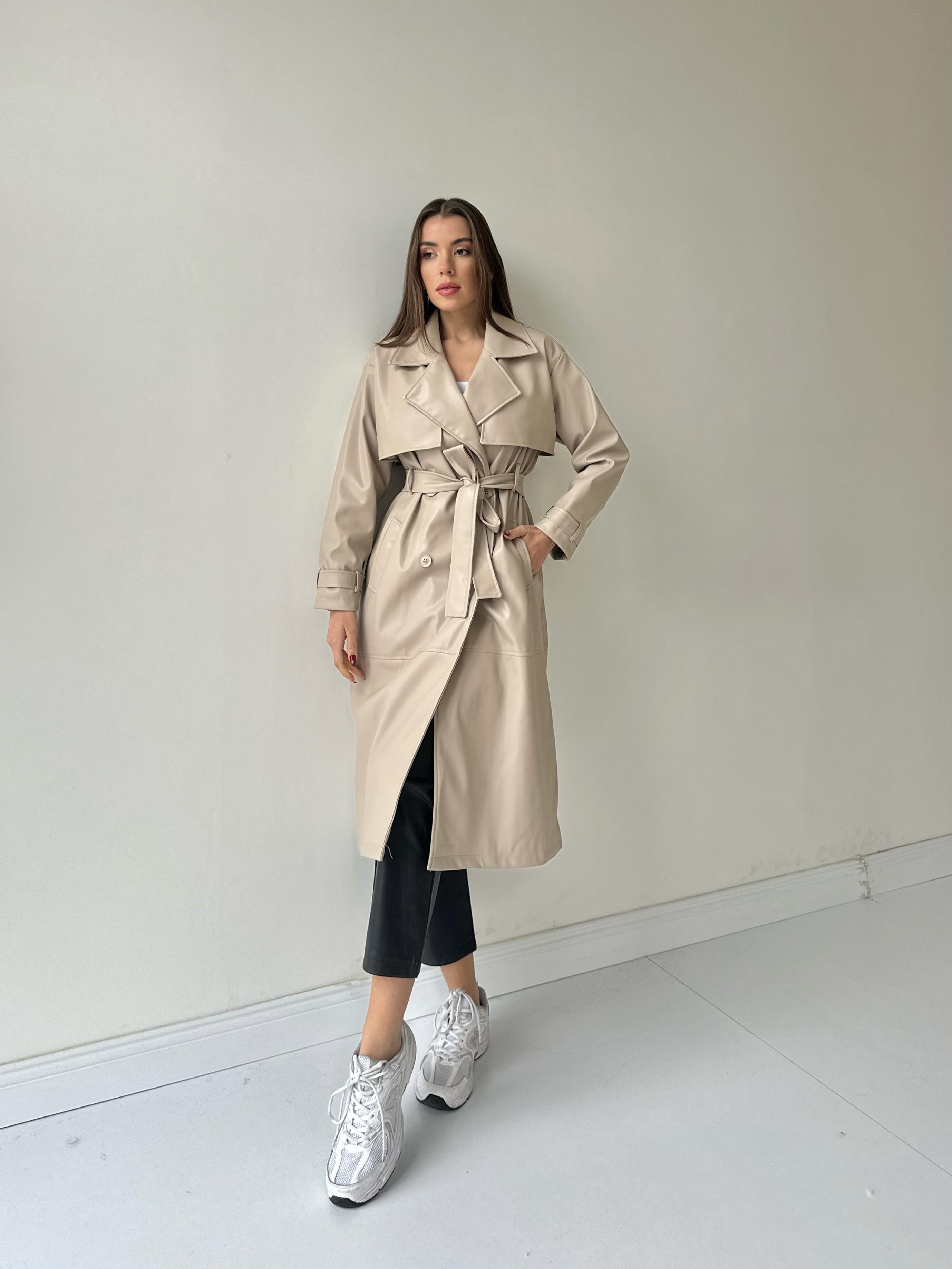 Allerli Kuşaklı Deri Trenç Krem