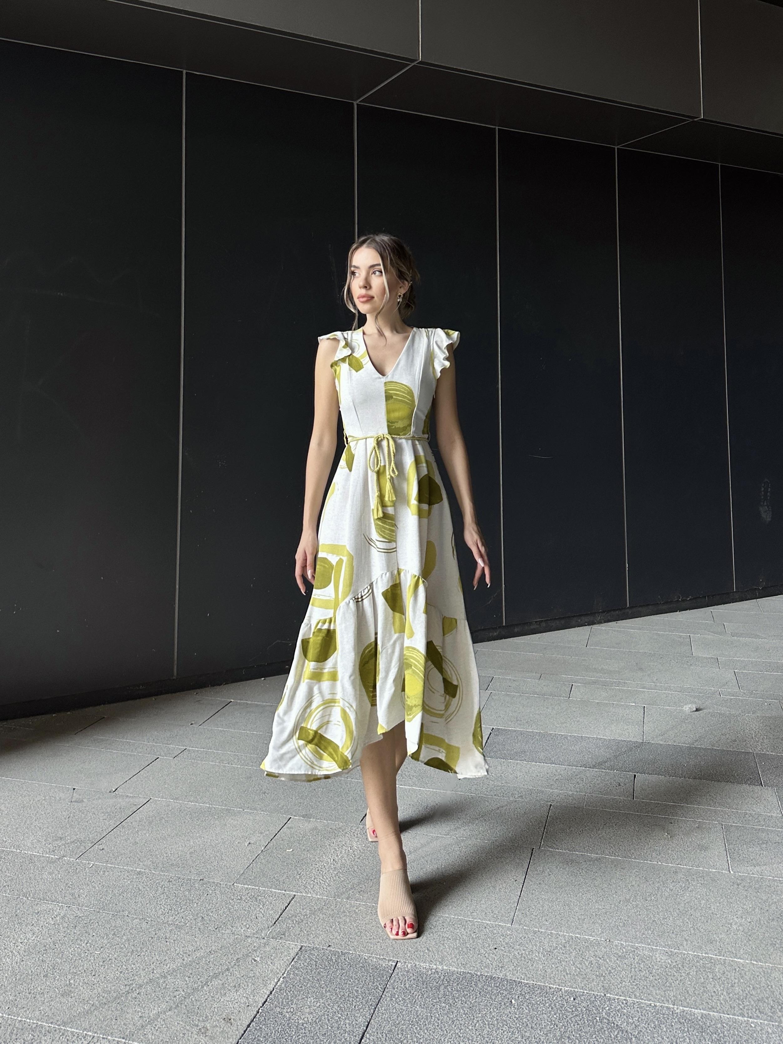 Asimetrik Volanlı Keten Elbise Yeşil