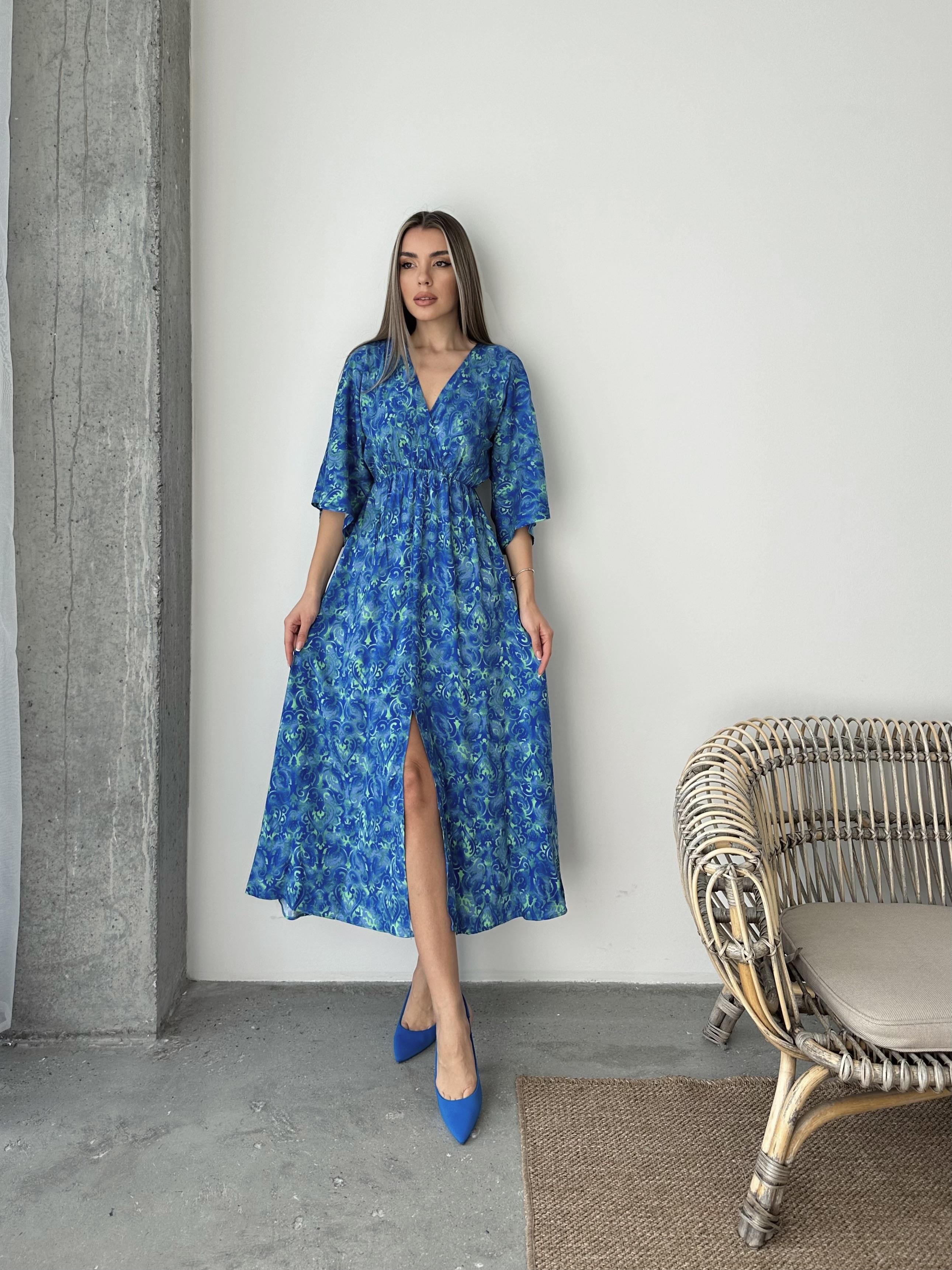 Beli Lastikli Önü Yırtmaçlı Viskon Elbise Mavi