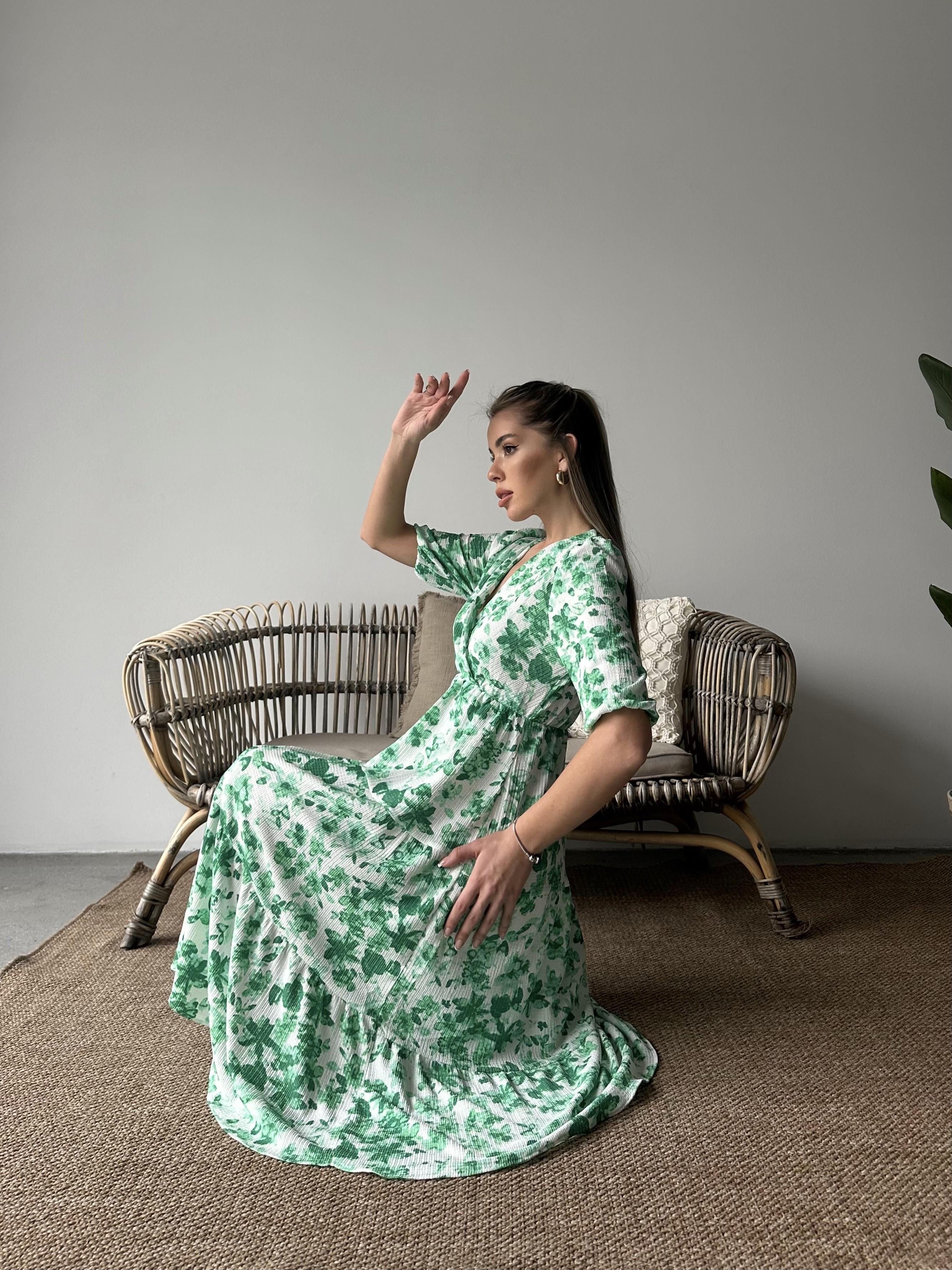 Çiçekli Kruvaze Krep Elbise Yeşil