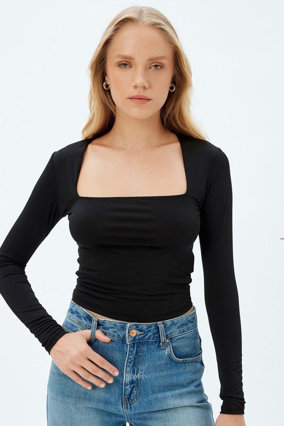 Kare Yaka Bluz Siyah