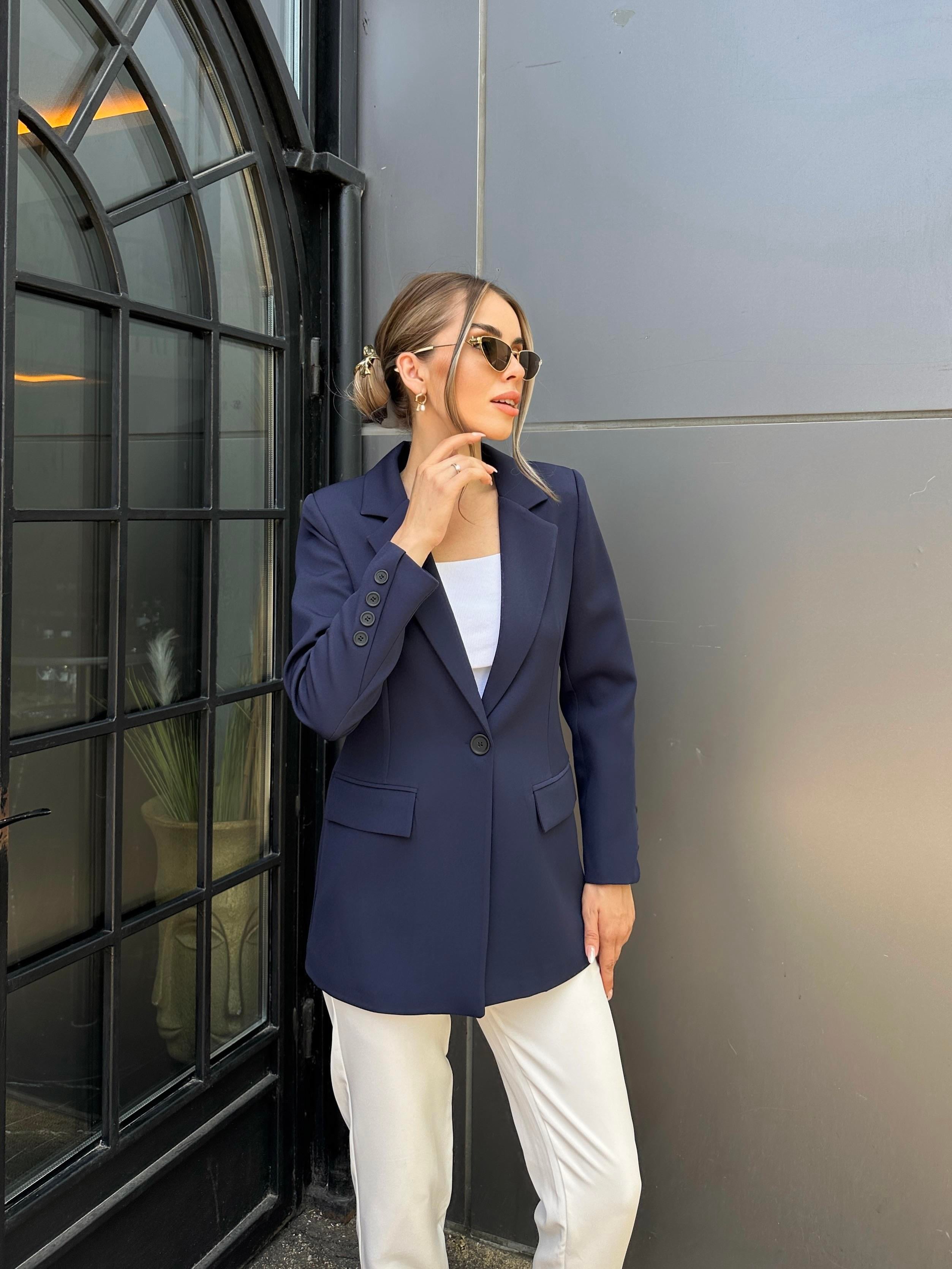 Tek Düğmeli Kol Detaylı Blazer Ceket Lacivert