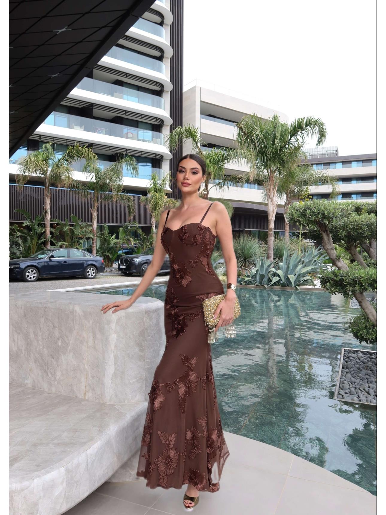 EH Collection Askılı Çiçek İşlemeli Tül Elbise