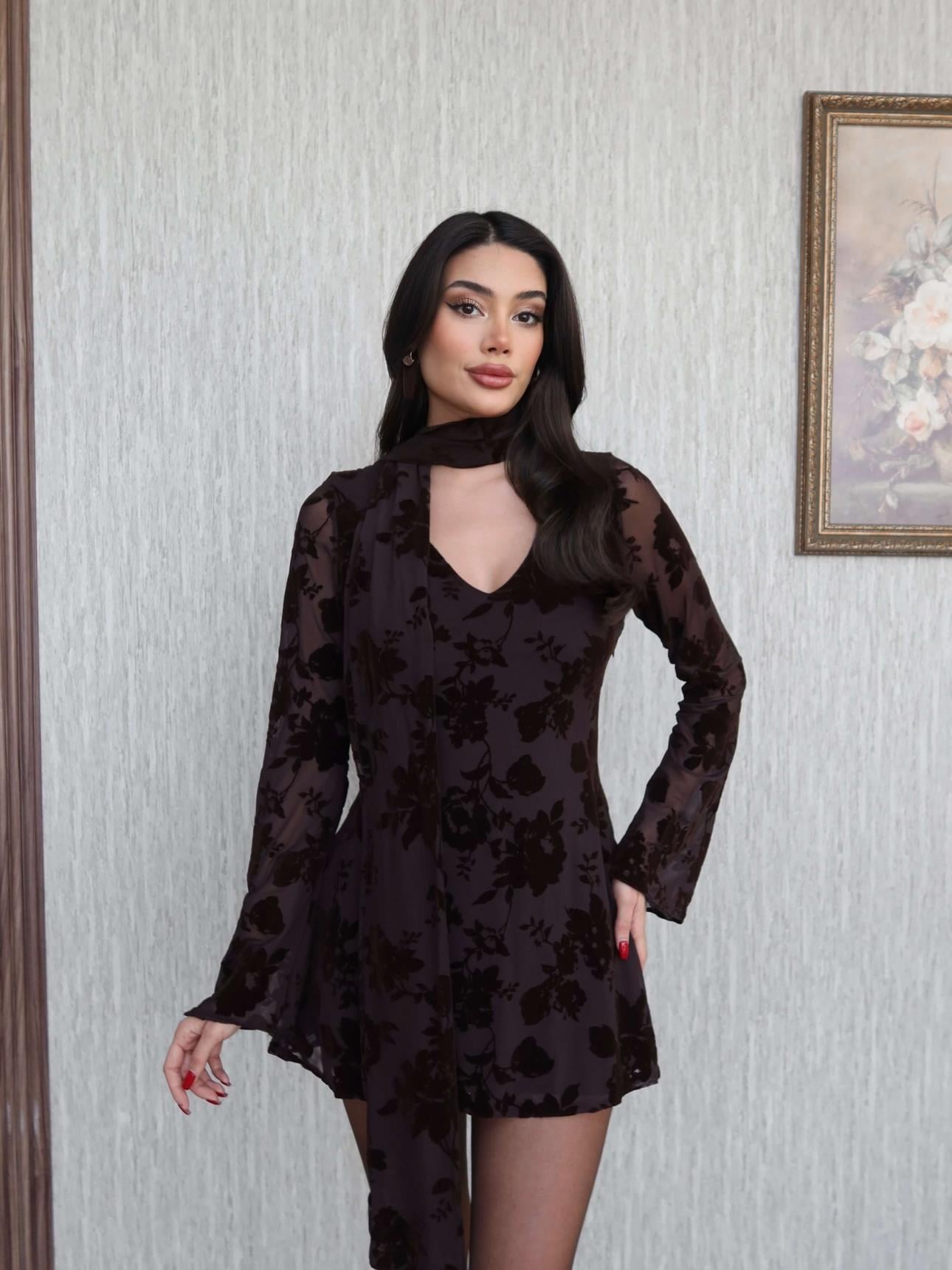 Kadife Baskı Fularlı Mini Elbise