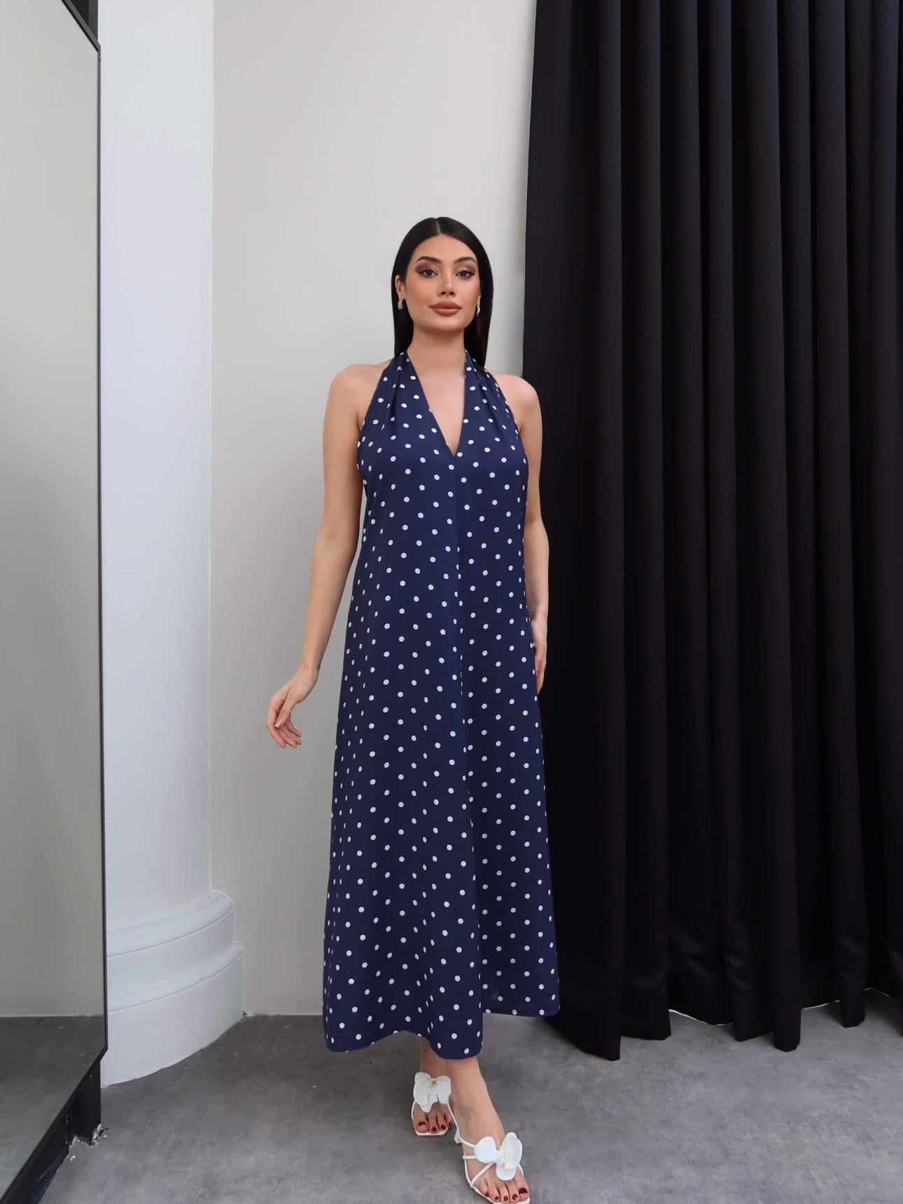 Puantiyeli Boyun Bağlamalı Kloş Elbise