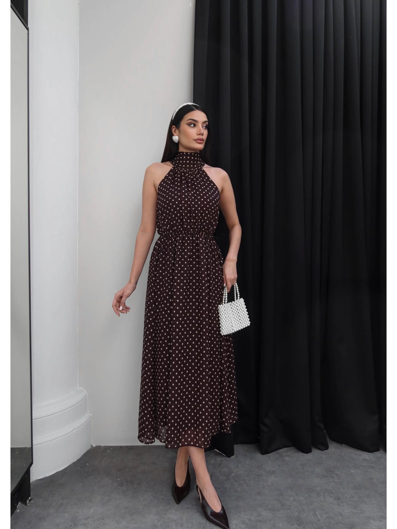 Puantiyeli Halter Yaka Uzun Elbise