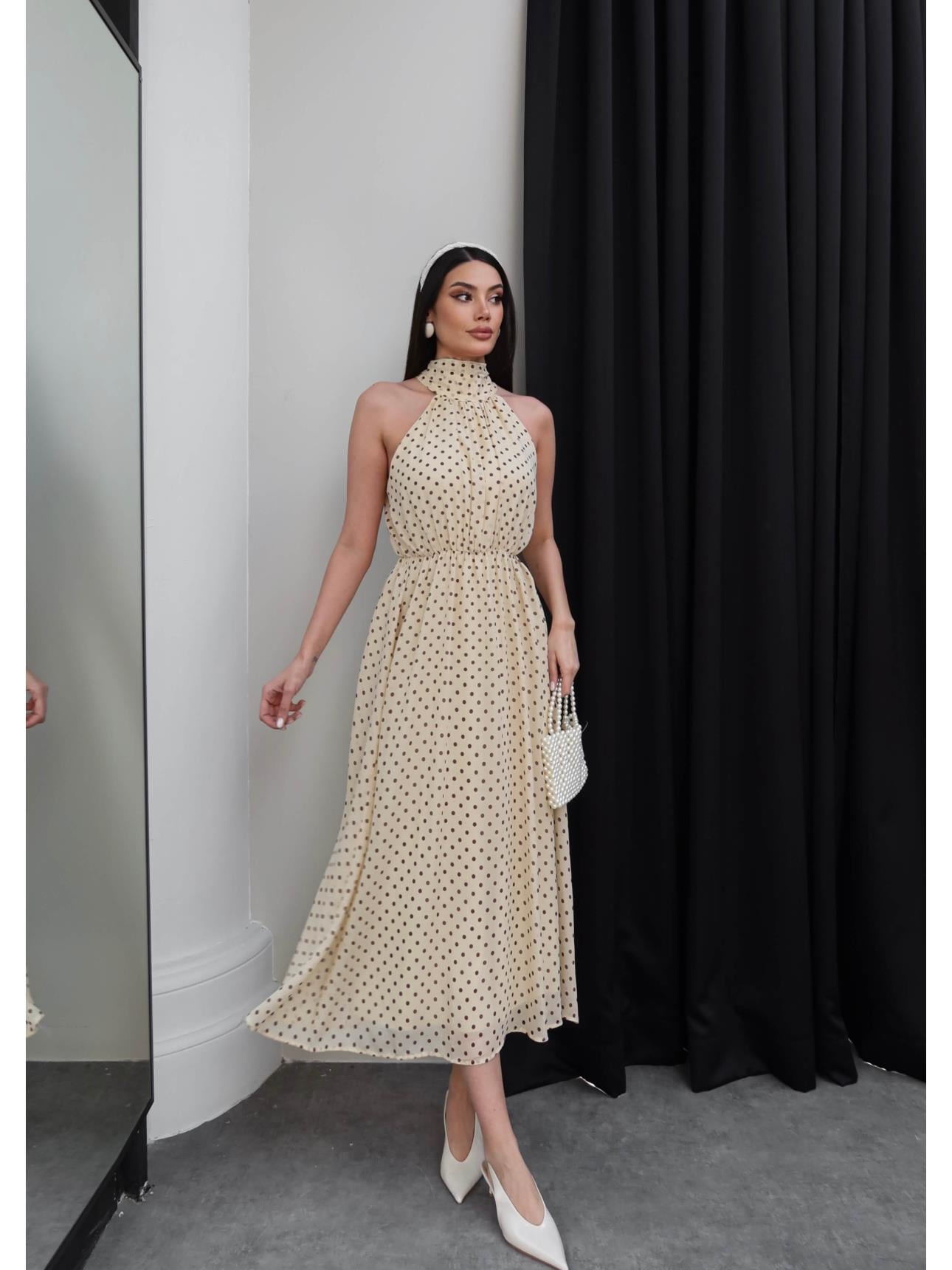 Puantiyeli Halter Yaka Uzun Elbise