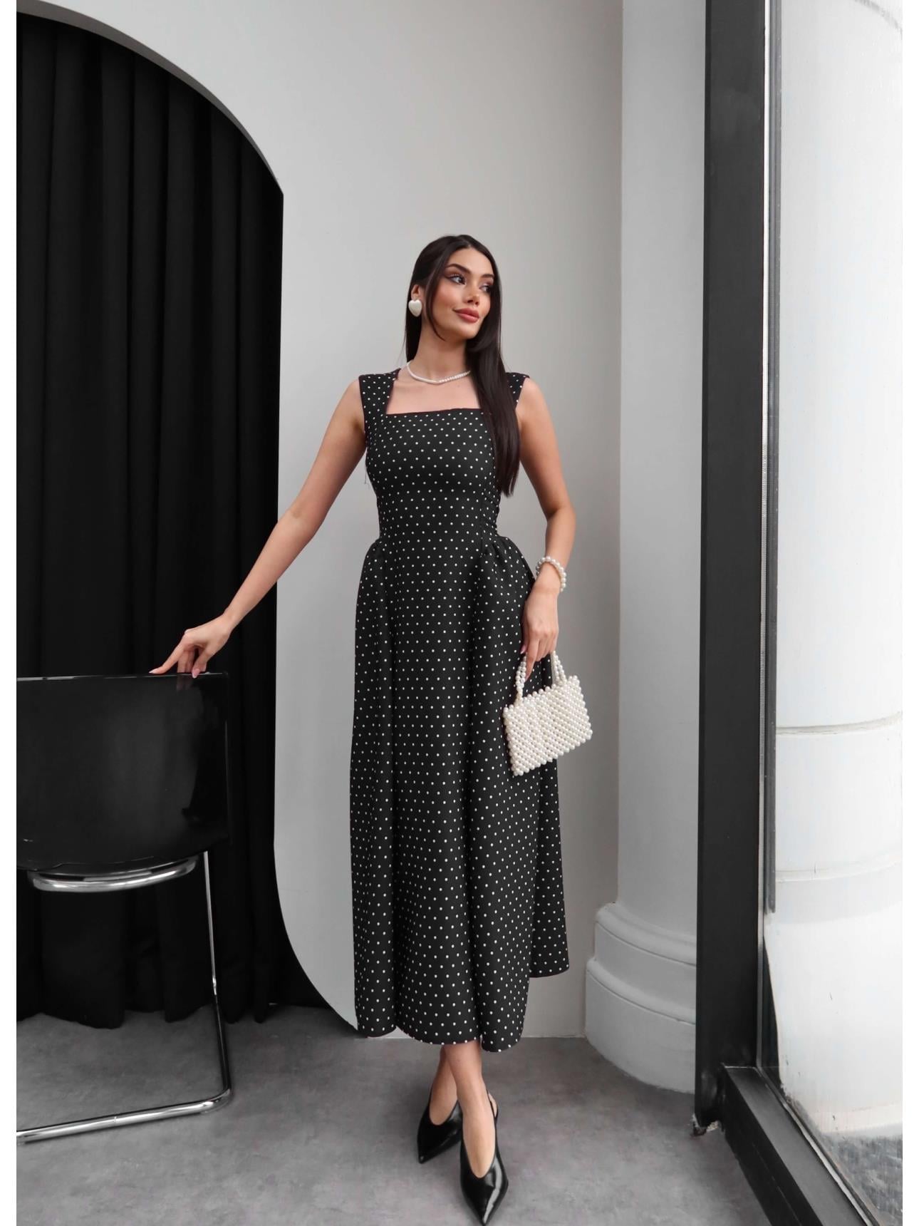 Puantiyeli Kalın Askılı Midi Elbise