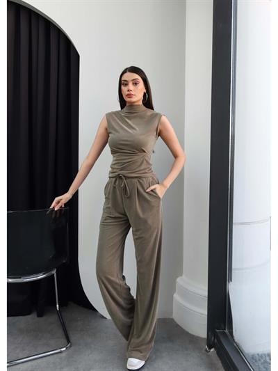 Dik Yaka Pensli Modal Takım