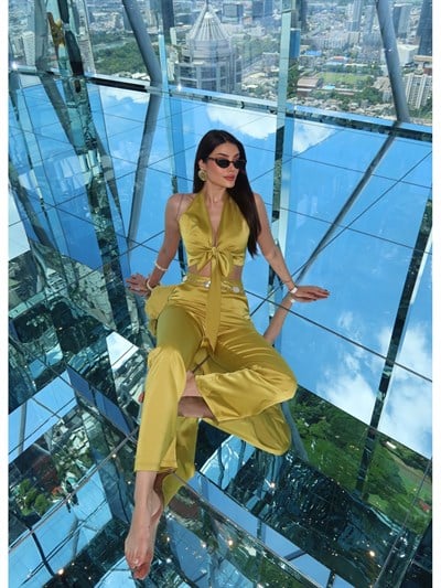 EH Collection Bağlama Detaylı Saten Crop Takım