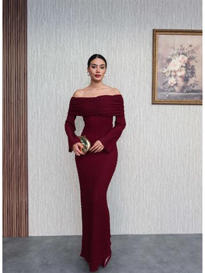 Kayık Yaka Dantelli Elbise