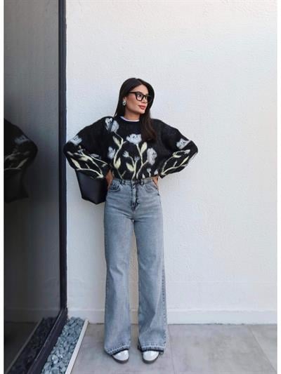 Paça Detay Likralı Wide Leg Jean
