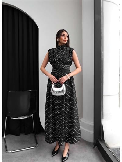 Puantiye Desen Vatkalı Sıfır Kol Elbise