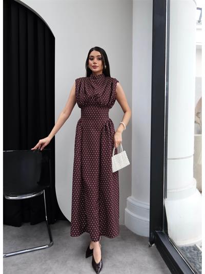 Puantiye Desen Vatkalı Sıfır Kol Elbise