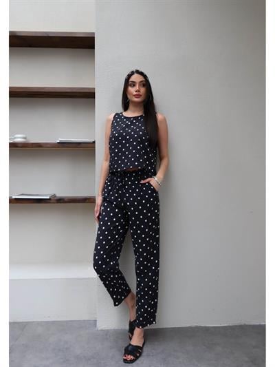 Puantiyeli Sıfır Kol Rahat Bluz Takım