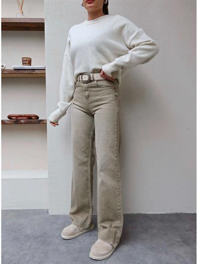 Straight Paça Kesik Jean