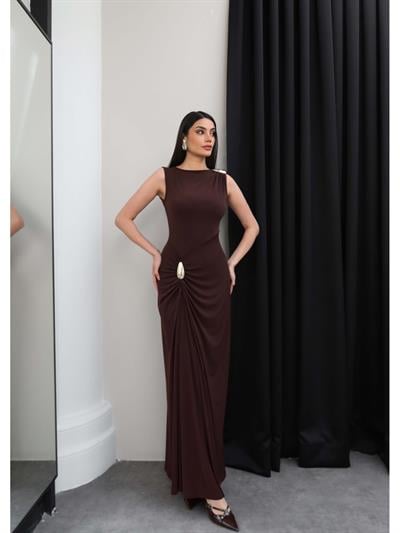 Toka Detay Drapeli Kolsuz Uzun Elbise